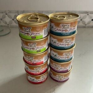 Fancy Feast Gravy Lovers Cat Food Variety Pack